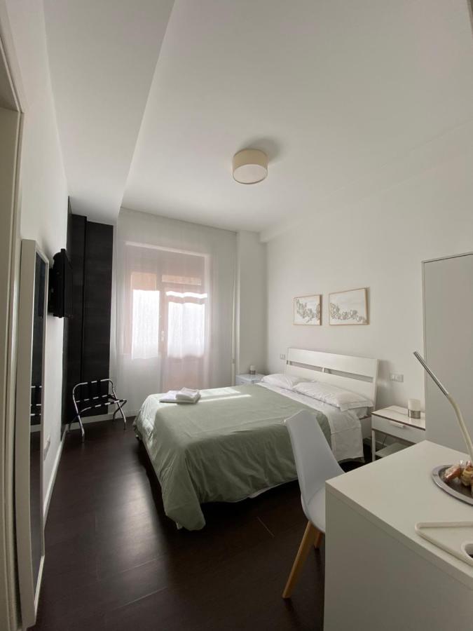 Domus Corso Umberto 18 B&B Pescara Exterior photo